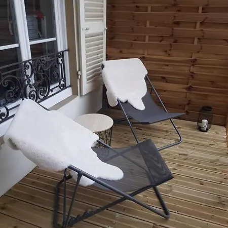 Avec Terrasse Hyper Centre Apartament